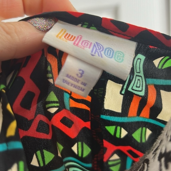 Colorful Geometric Women's Top - Picture 2 of 5